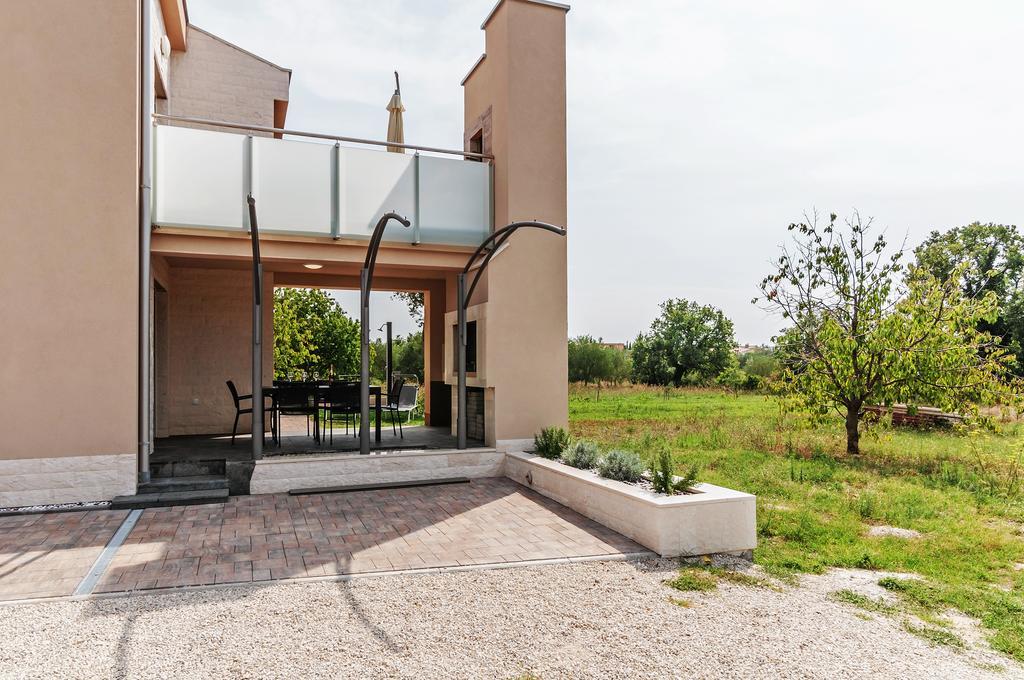 Apartments Lapidem Sukošan Dış mekan fotoğraf