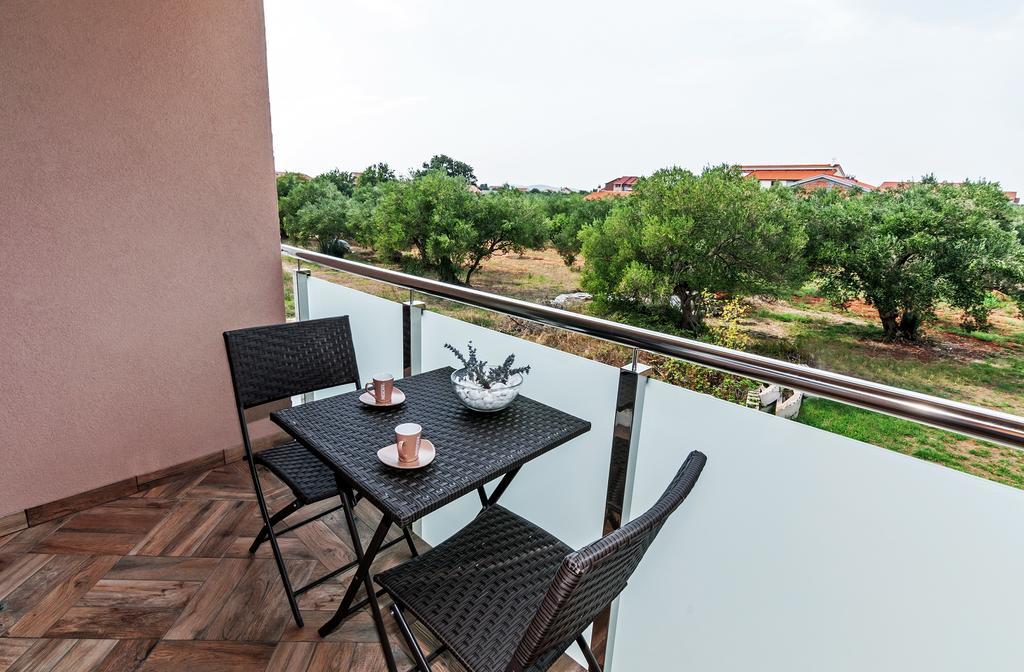 Apartments Lapidem Sukošan Dış mekan fotoğraf