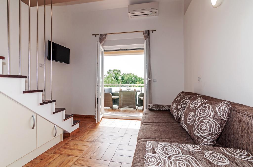Apartments Lapidem Sukošan Dış mekan fotoğraf