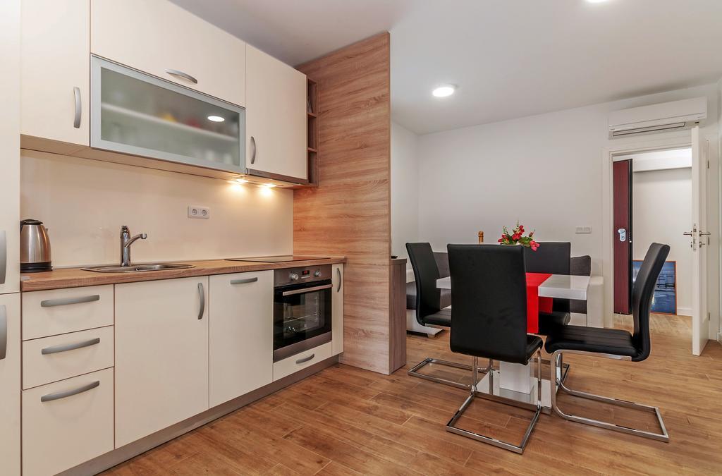 Apartments Lapidem Sukošan Dış mekan fotoğraf