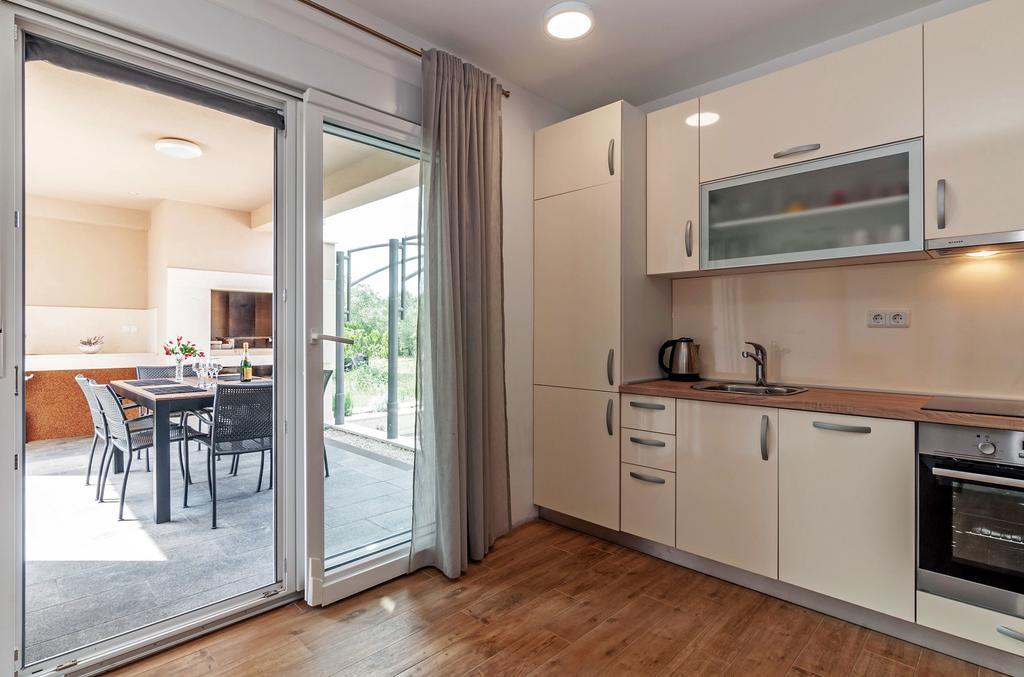 Apartments Lapidem Sukošan Dış mekan fotoğraf